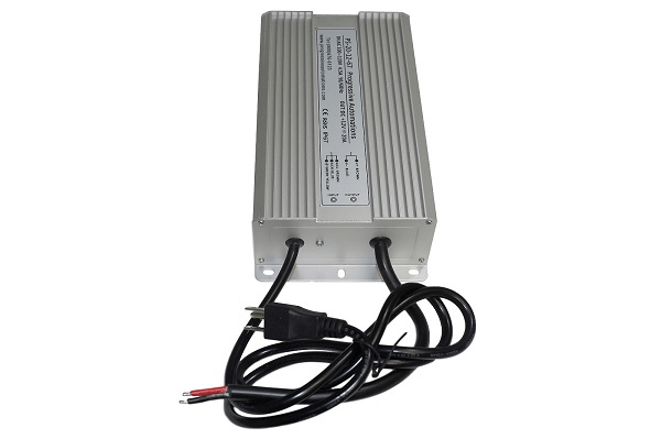 Boîtier d'alimentation - 100-120 VAC - 12 VDC - 20A - IP67