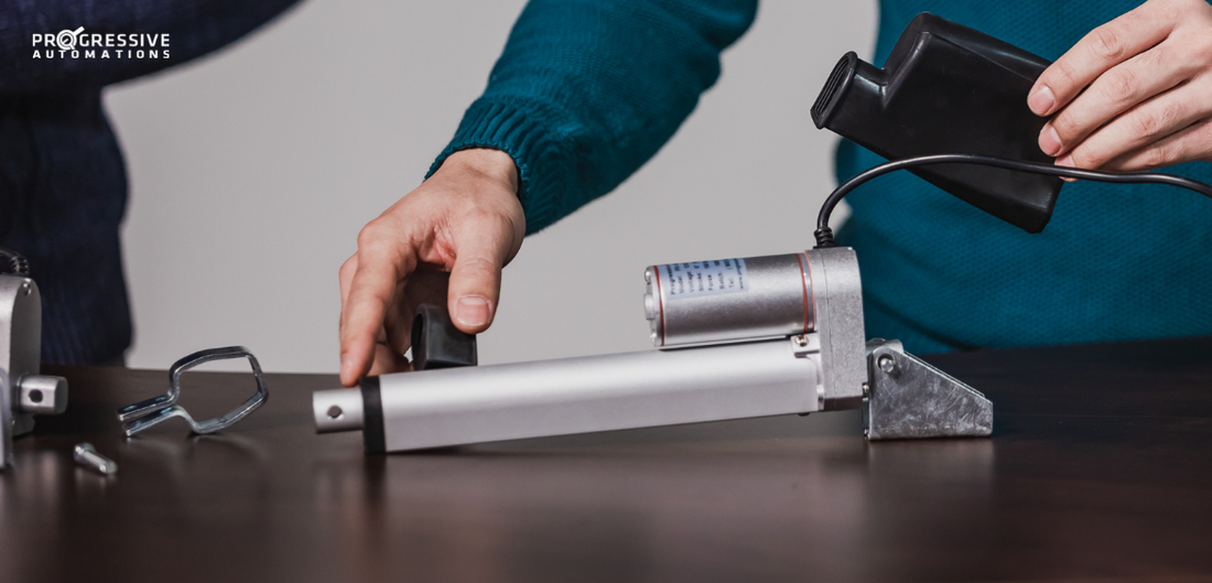 Comparing Our Mini Linear Actuator vs Our Feedback Mini Linear Actuator