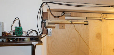 Projet de portes de bibliothèque secrètes automatisées