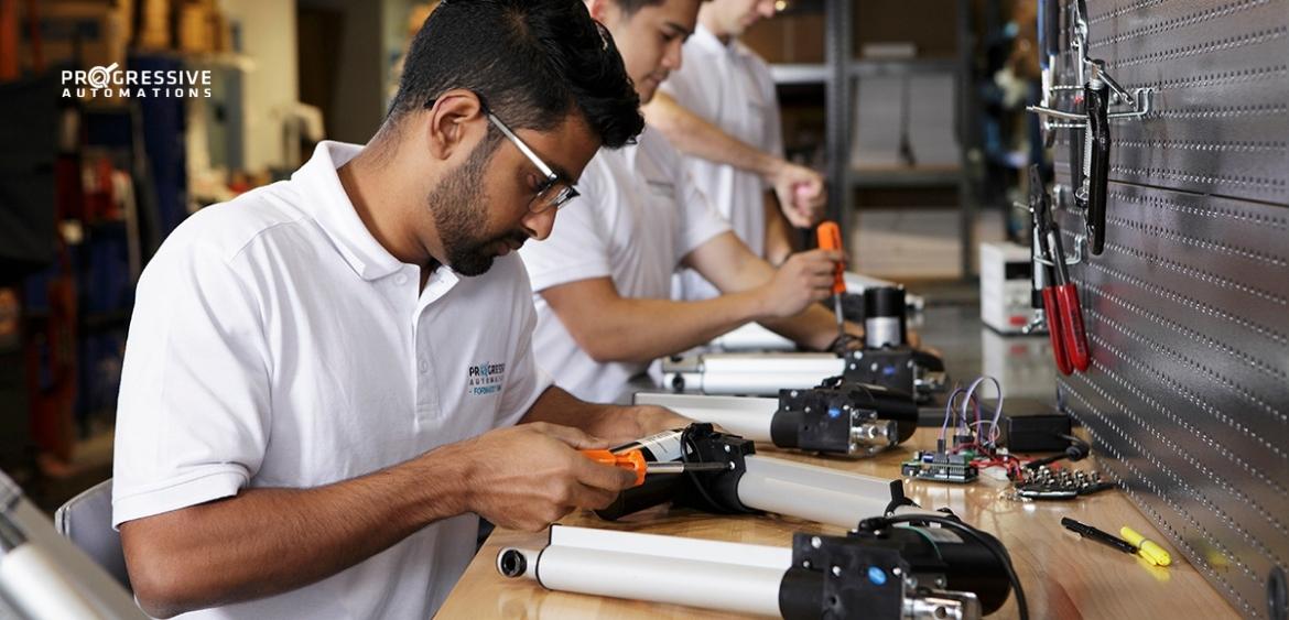 Meet the Team at Progressive Automations – Progressive Automations Canada