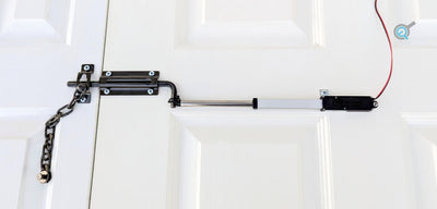 Loquet à pêne coulissant utilisant des micro-actionneurs linéaires PA-MC1